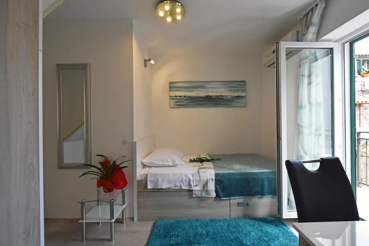 Apartments And Rooms With Wifi Split - 18909 كرواتيا